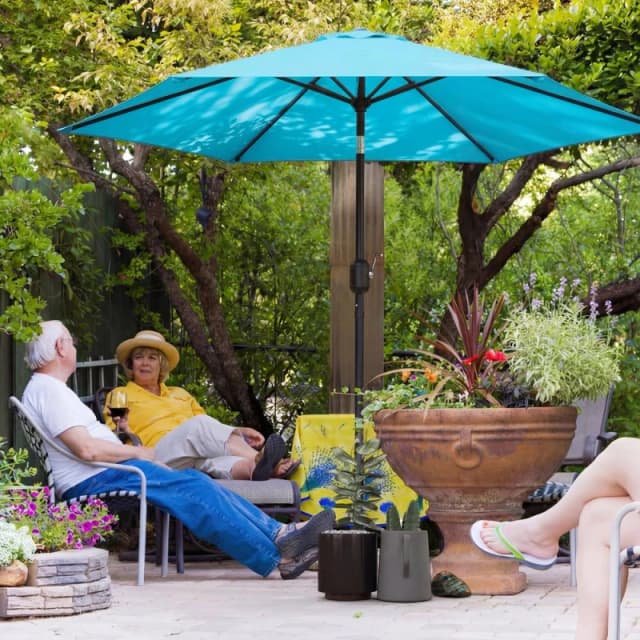 OUTSUNNY 2.6M Garden Parasol Umbrella with Aluminium Pole, Tilt, Crank in Blue Size: 260cm x 100cm Blue Unisex 260cm x 100 cm