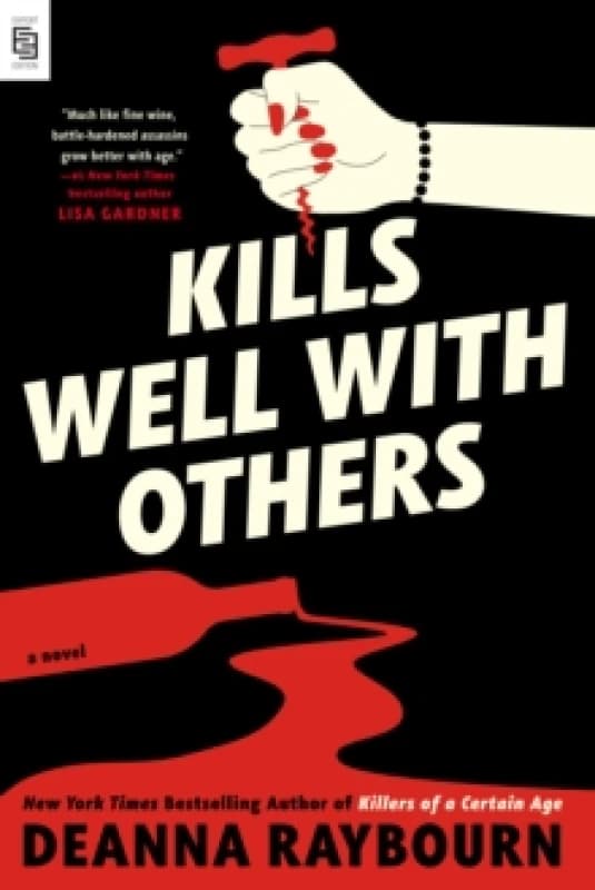Kills Well with Others Paperback / softback