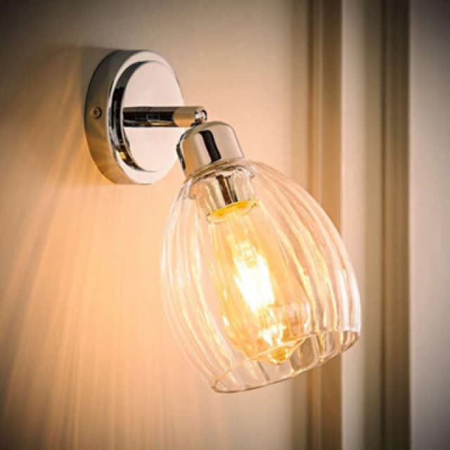 ValueLights ValueLights Cheltenham Ribbed Glass Dome Adjustable Spotlight Wall Light with Bulb in Metallic Silver Metallic Silver One Size Unisex 5059