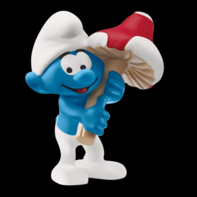 Schleich Smurf with Good Luck Charm Mini Figure SCH-20819