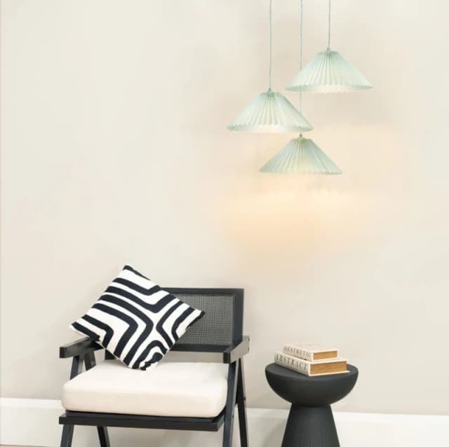 ValueLights Akira Pleated 3 Way Triple Drop Ceiling Pendant Light with LED Bulbs Bright Blue