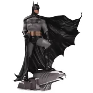 DC Collectibles DC Designer Ser Batman By Alex Ross Deluxe Statue