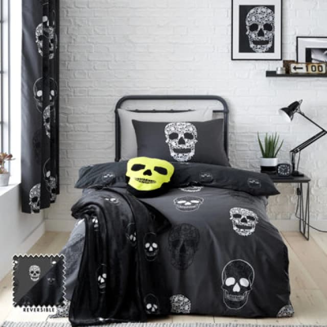 Catherine Lansfield Bedding Skulls Reversible Duvet Cover Set With Pillowcase Grey