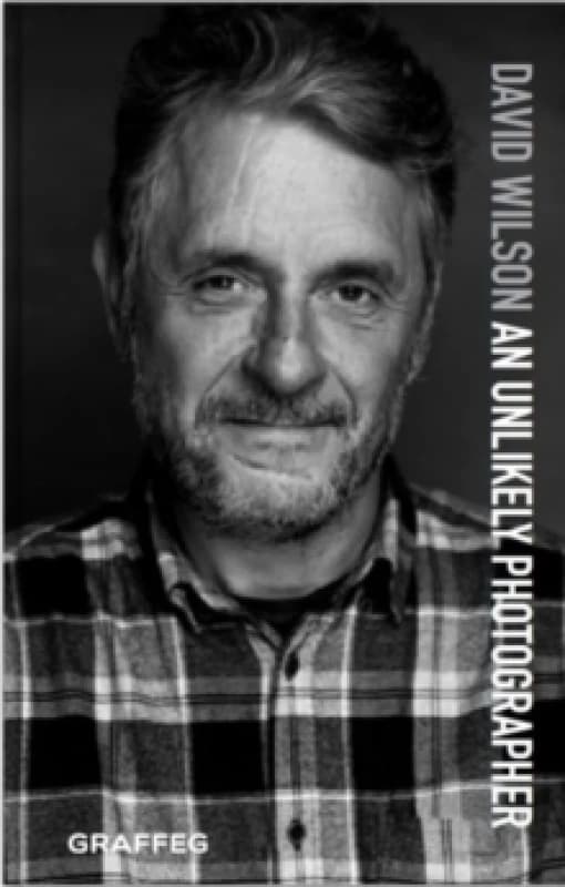 An Unlikely Photographer Paperback / softback
