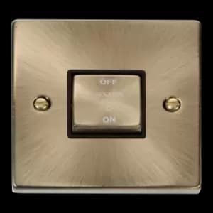 Click Scolmore Deco Ingot 10A 3 Pole Fan Isolation Switch - VPAB520BK