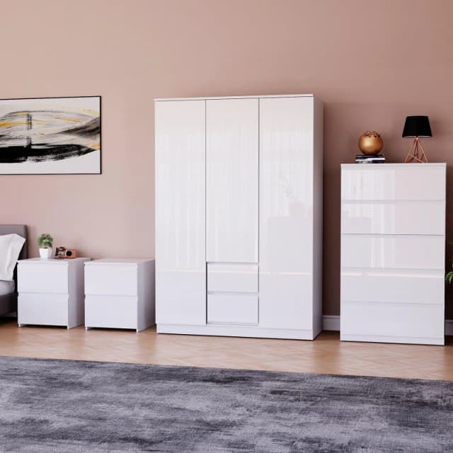 Lassic Glinton Gloss 4 Piece Bedroom Set 8 White unisex 4 Piece