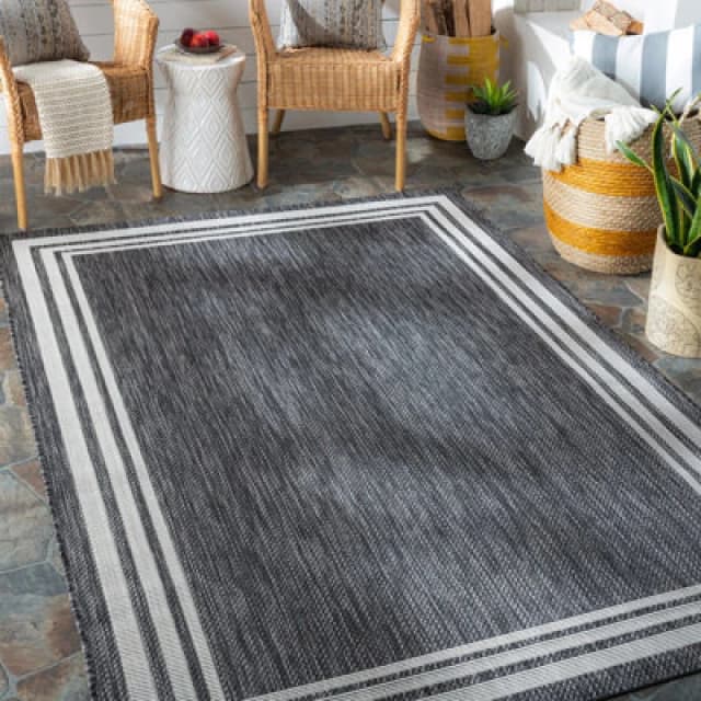 Livabliss In- & Outdoor Traditionnal Boho Dark Grey Akriti Area Rug 130 X 180 Cm - Easy To Clean, Perfect For Balcony Or Dining Room