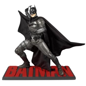 DC Direct The Batman 1/6 Scale Statue - Batman