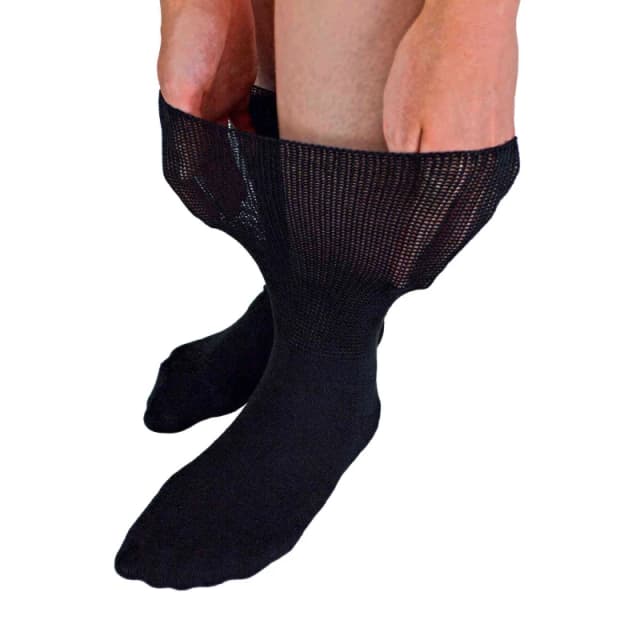 Dr.Socks Dr.Socks Men 1 Pack Extra Wide Bamboo Oedema Socks in Black Size: 4-7 Black 4-7 Male 5060910922170