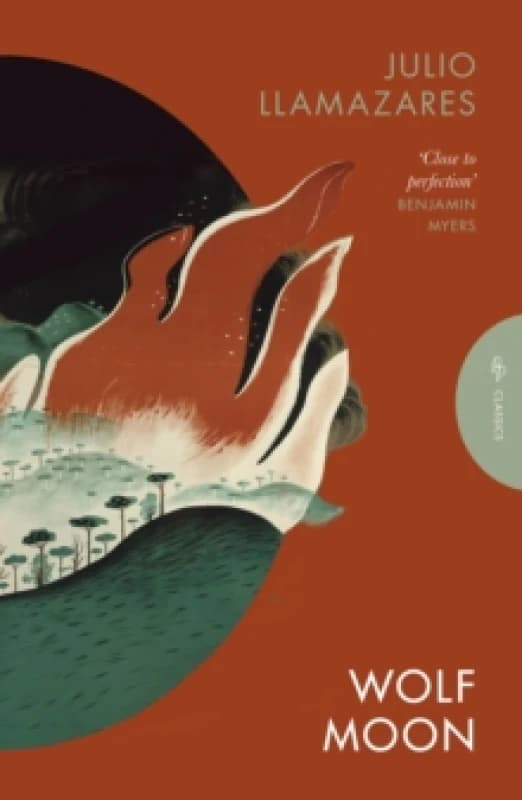 Wolf Moon Paperback / softback