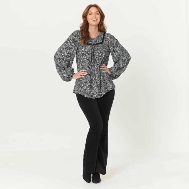 Be You Yoke neck Detail Floral Top - Black 8