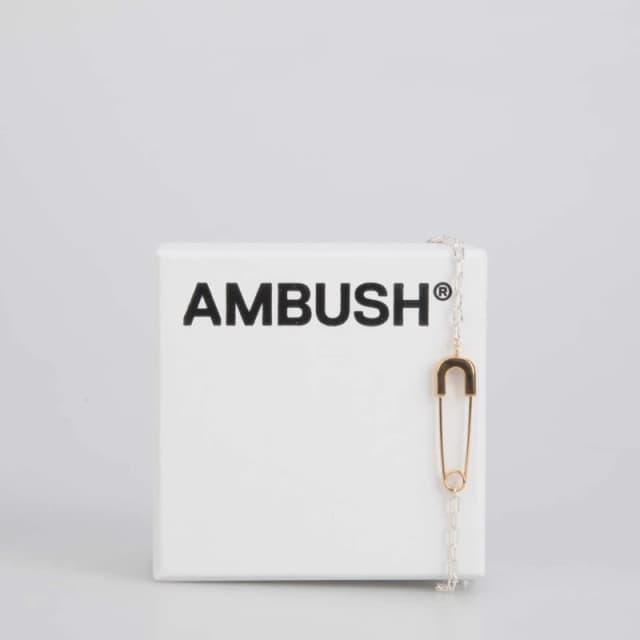 Ambush Safety Pin Bracelet - Gold Gold One Size