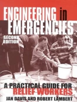 Engineering in Emergencies by Jan Davis Paperback