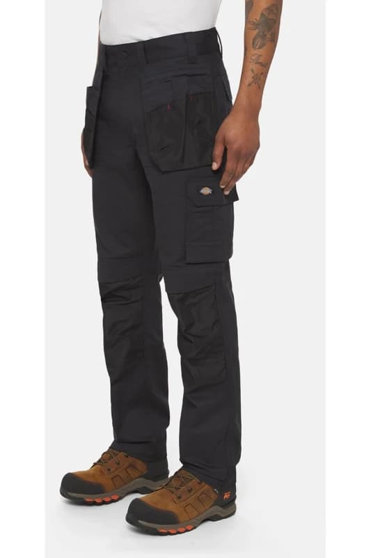 Dickies Dickies Men Multi Pocket Utility Work Pant in Black Size: 30R Black 30R Male 0196520194289