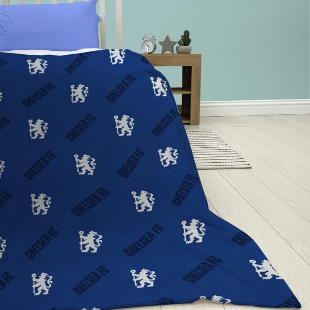 Team Chelsea Geometric Fleece Blanket Multi unisex One Size