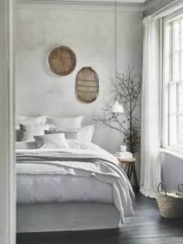 Murmur Murmur Nara Duvet Cover