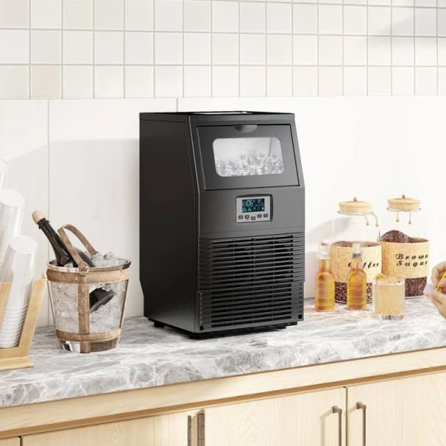 HOMCOM HOMCOM Commercial Ice Maker with 4kg Ice Storage for Home Restaurant 5063603071575