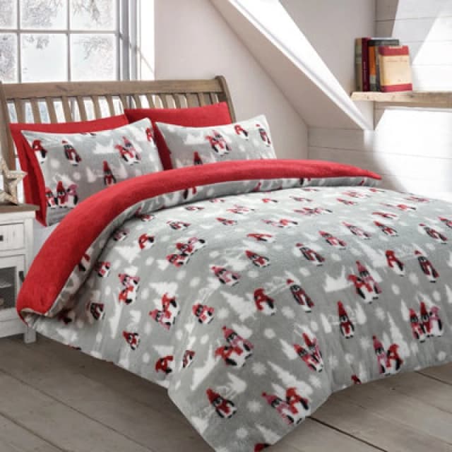 Velosso Teddy Fleece Duvet Cover & Pillowcase Set, Cosy Bedspread With Button Enclosure, Machine Washable - Red