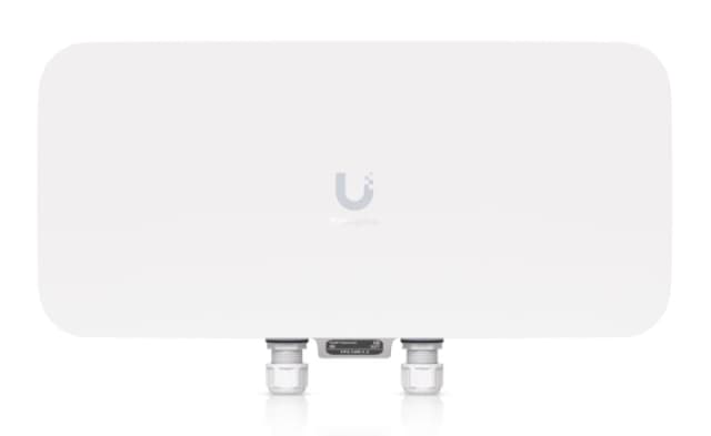 Ubiquiti E7-Audience 11500 Mbps White Power over Ethernet (PoE)