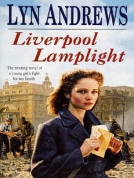 Liverpool Lamplight by Lyn Andrews Paperback