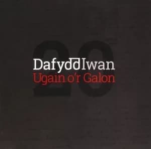 Ugain Or Galon by Dafydd Iwan CD Album