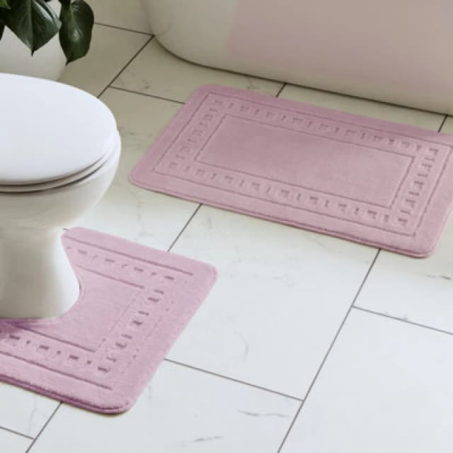 Catherine Lansfield Catherine Lansfield 'Armoni' Bath Mat and Ped Set in Pink Pink One Size Unisex 5057681139470