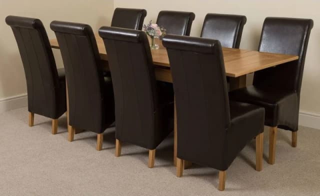 Thats Furniture Richmond 140-220cm Oak Extending Dining Table + 8 Montana Leather Chairs in Brown Brown Unisex