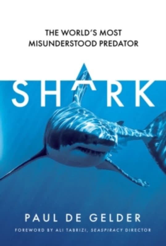 Shark. Paperback. By Paul de Gelder Books