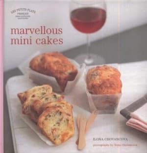 Marvellous Mini Cakes by Ilona Chovancova Hardback
