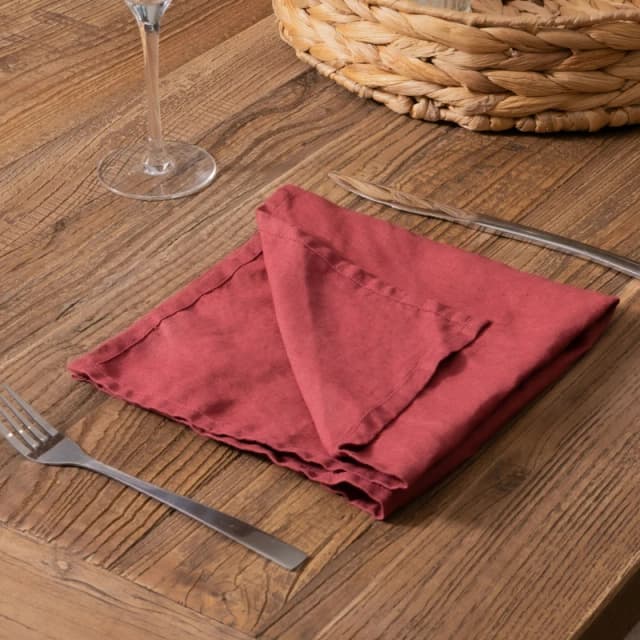 Native Natural Brick Red Set of 4 100% Linen Napkins in Dark Red Dark Red Unisex