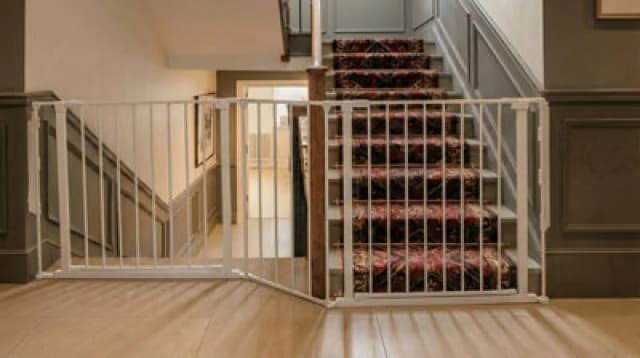 Safetots Two Door Multi Panel Solution For Up And Down Staircases, White, 200Cm Of Length, Includes 2 Door Opening Panels