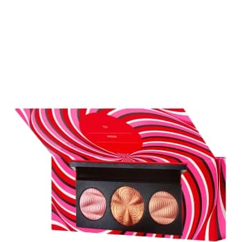 MAC Step Bright Up Extra Dimension - Medium/ Deep