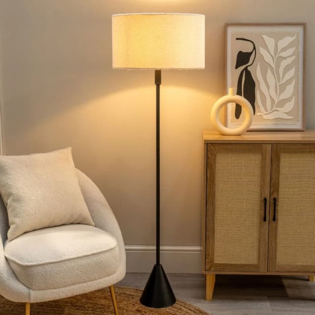 ValueLights ValueLights Mitch Cream Boucle Drum Shade Black Wood Single Triangle Floor Lamp Cream One Size Unisex 5059406064579