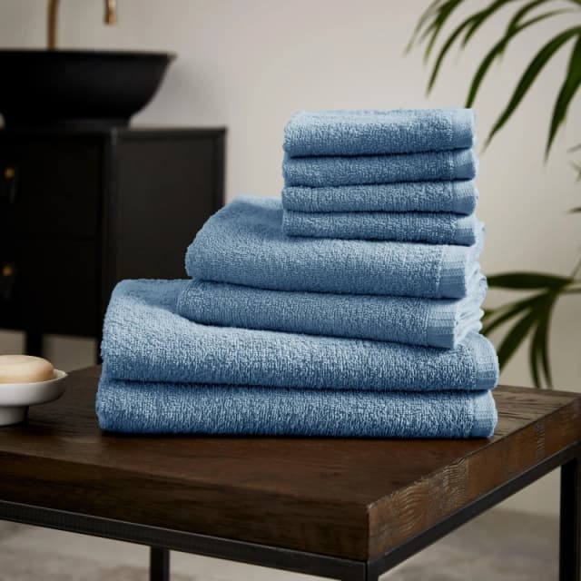 Catherine Lansfield 'Quick Dry Cotton' 8 Piece Towel Set Blue