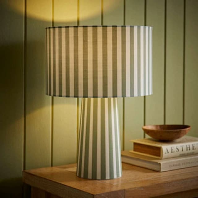 ValueLights ValueLights Thorley Green and Cream Stripe Drum Shade Full Fabric Table Lamp in Pale Green Pale Green One Size Unisex 5016529271642