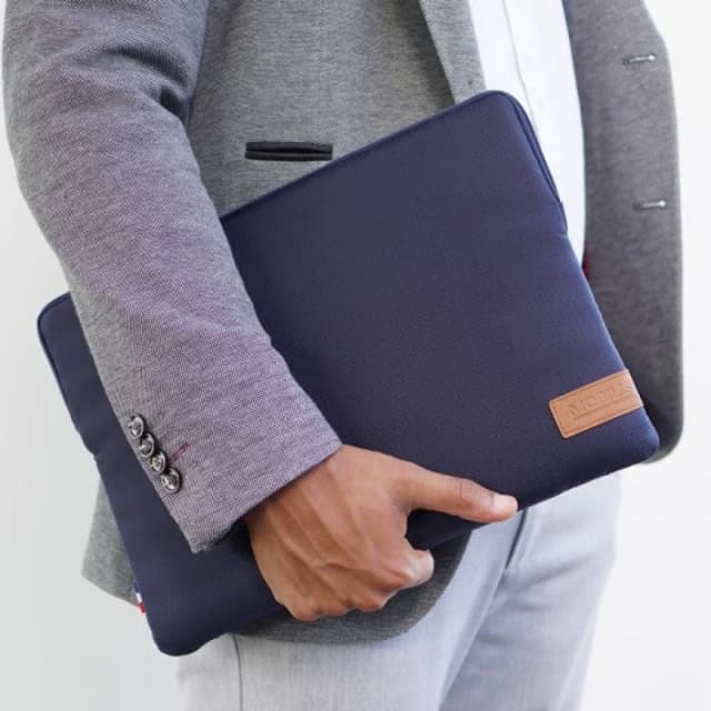 Mobilis Mobilis 069001 laptop case 35.6cm (14") Sleeve case Blue 069001