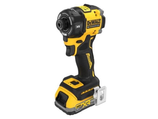 DEWALT DCF870 18v XR Cordless Brushless Hydraulic Impact Driver DCF870E2T Batteries: 2 x 1.7ah Li-ion Powerstack
