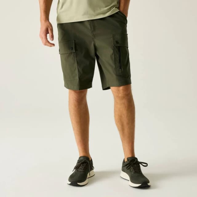 Regatta Mens Arlery Shorts in Green Size: 36R Green Male 36R