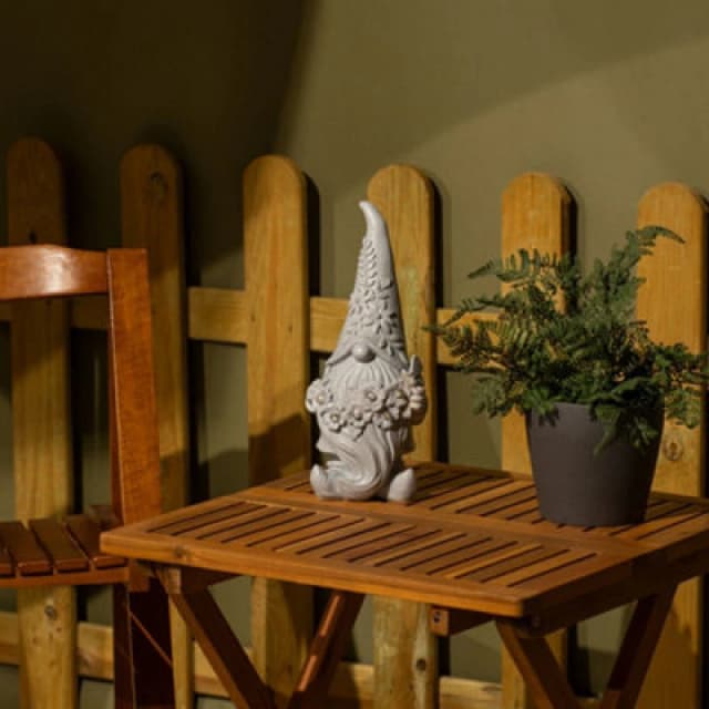 ValueLights Outdoor Grey Solar Gonk Statue Light Garden Decor Patio Ornament Grey