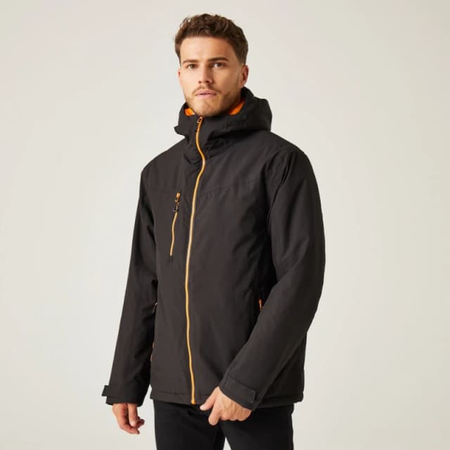 Regatta Regatta Men Navigate Waterproof Insulated Jacket in Dark Grey Size: Small Dark Grey S Male 5063019696928