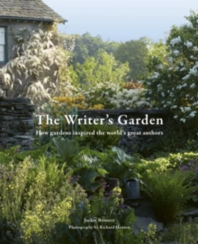 The Writer's Garden. Hardback. By Jackie Bennett Books