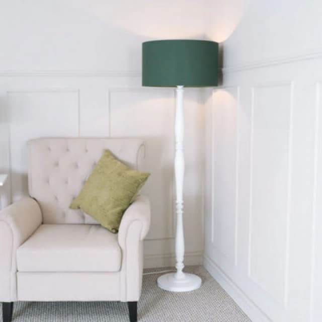 ValueLights Victoria White Wood Traditional Stem Floor Lamp with Fabric Drum Shade Green