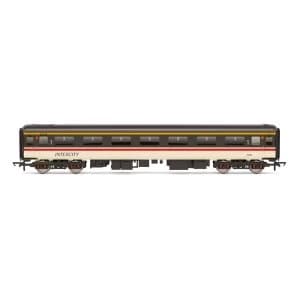 Hornby BR Intercity Mk2F First Open 3387 Era 8 Model Train
