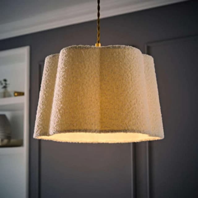 ValueLights Amy Cream Boucle Scallop Shape Ceiling Floor Table Lamp Shade with LED Bulb Cream