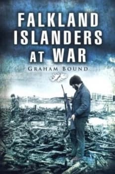 Falkland Islanders at War Paperback