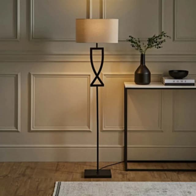 Black Metal Floor Lamp