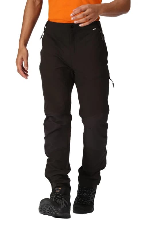 Regatta Regatta Men Isoflex 'Questra V' Water-Repellent Walking Trousers in Jet Black Size: 38R Jet Black 38R Male 5063019260471