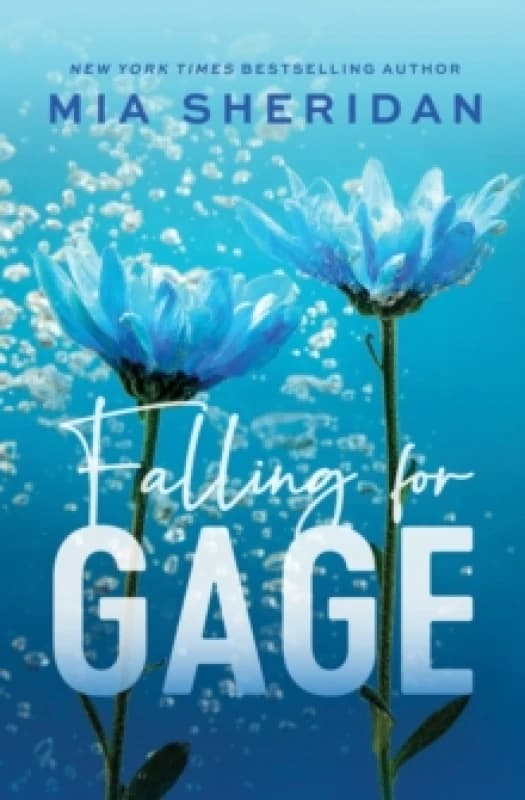 Falling for Gage. Paperback. By Mia Sheridan Books