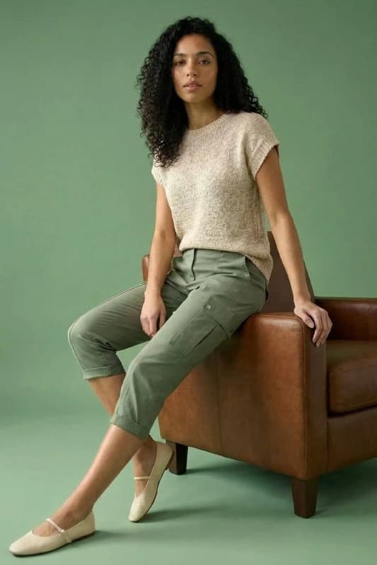 Roman Womens Cropped Cargo Stretch Trouser in Khaki Size: 18 Khaki Female 18