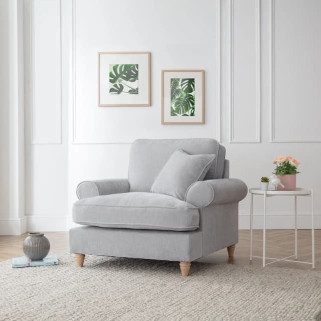 The Great Sofa Company Ezra Armchair Manhattan Ice in Light Grey Light Grey Unisex